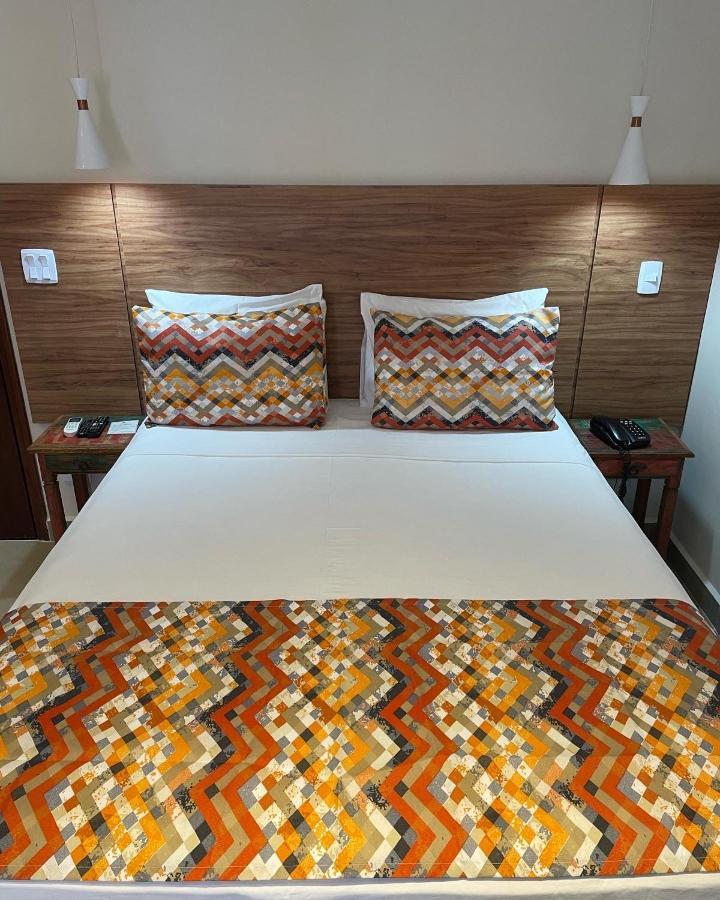 פראייה גראנדה Hotel Araguaia מראה חיצוני תמונה